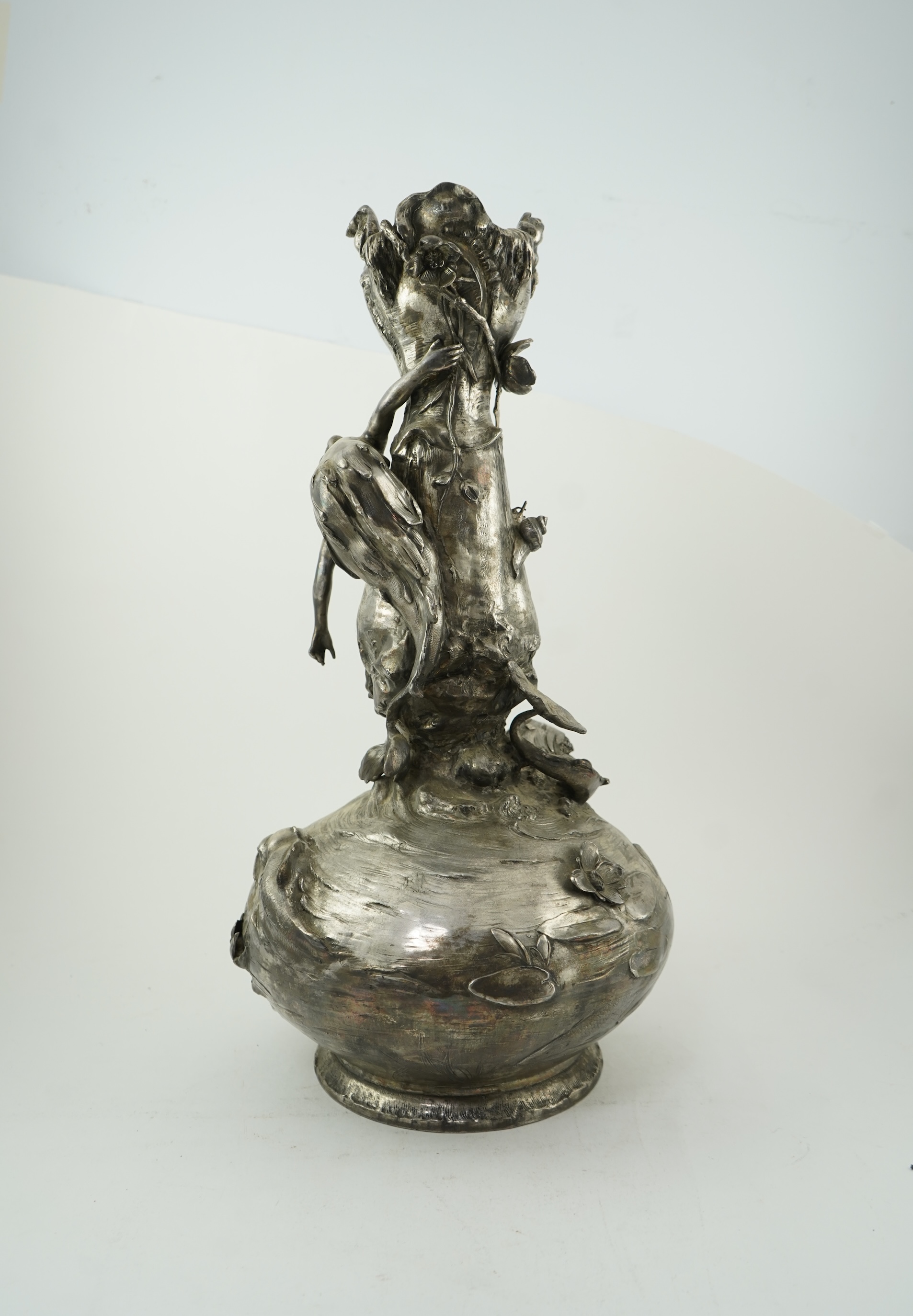 Attributed to Karel Opatrny (Czech, 1881-1961) and Ignaz Mansch (Austrian, 1867-1925): An impressive Art Nouveau 'Mermaid Pool' vase